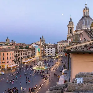 presidential-penthouse-navona.it-romehotels.com/